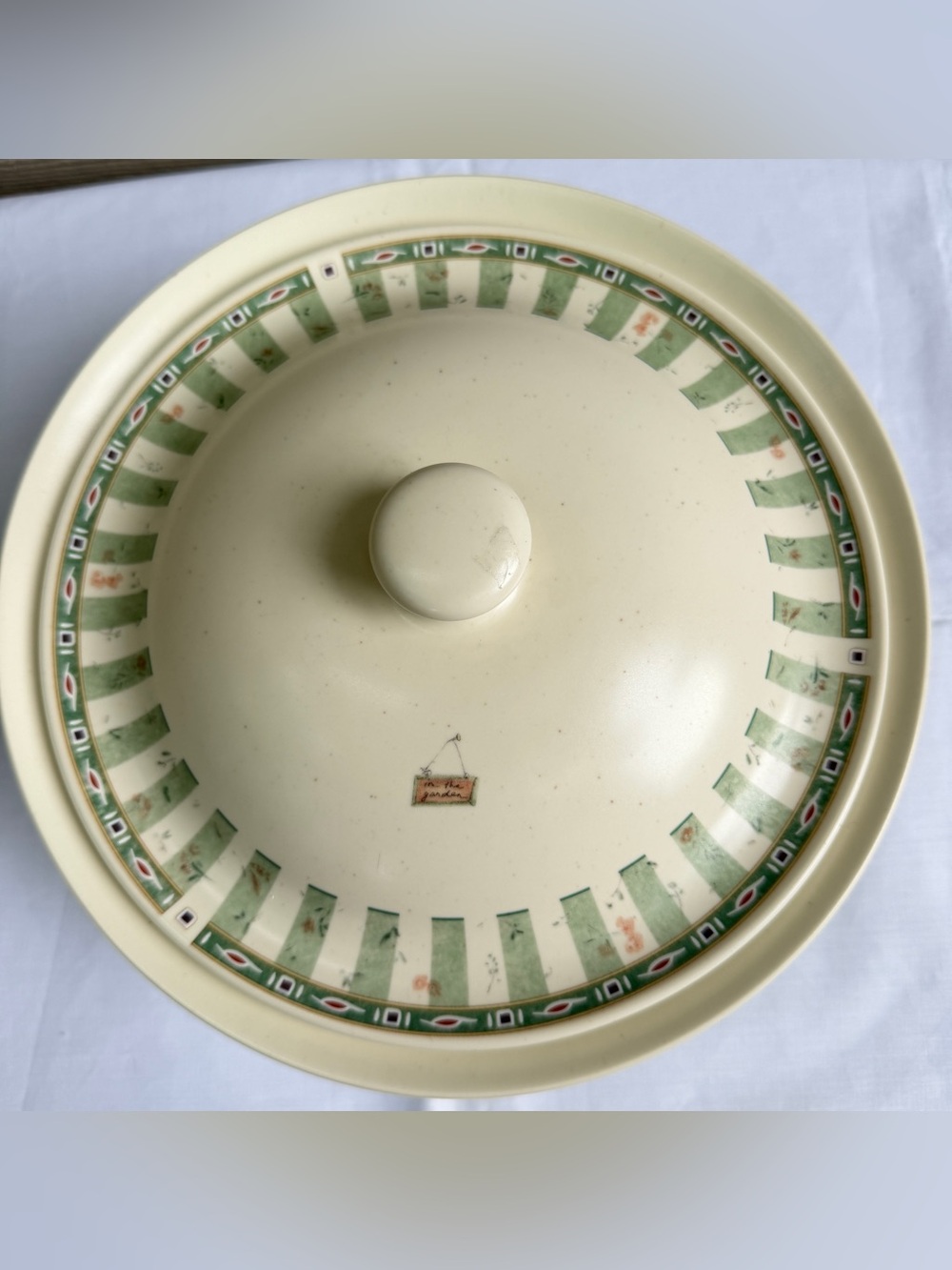 Pfaltzgraff Naturewood Stoneware Round Casserole w/Lid Garden 318 Green USA - Picture 13 of 16